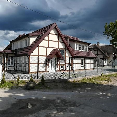 Armona Apartment Ustka Exterior foto